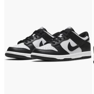 NIKE Dunk Low Basketball Sneaker Kids child size 9C unisex shoes black white